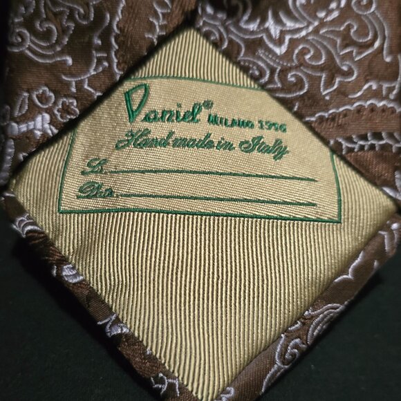 Daniel Milano 1956 Made in Italy Silk Necktie - Brown Silver Paisley - 3 5/8" x - Picture 4 of 6